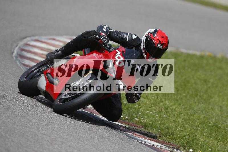 /Archiv-2024/29 12.06.2024 MOTO.CH Track Day ADR/Gruppe rot/100